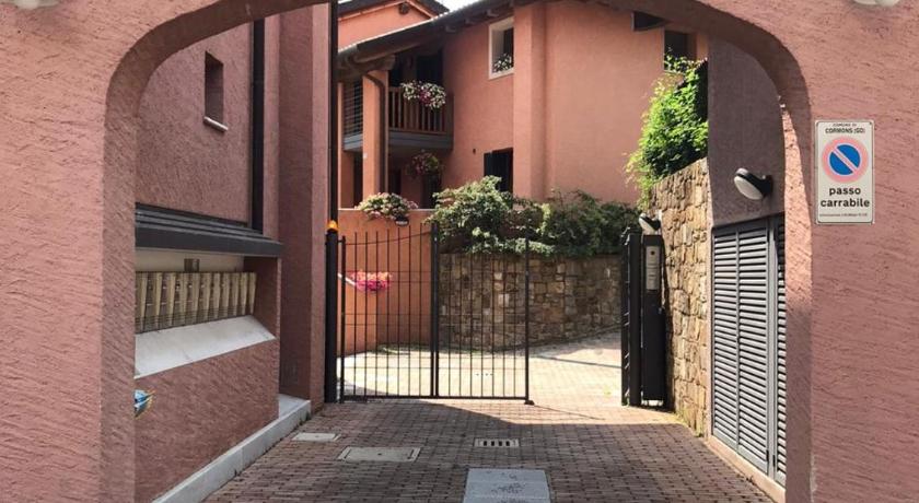 Casa del Balcone Fiorito