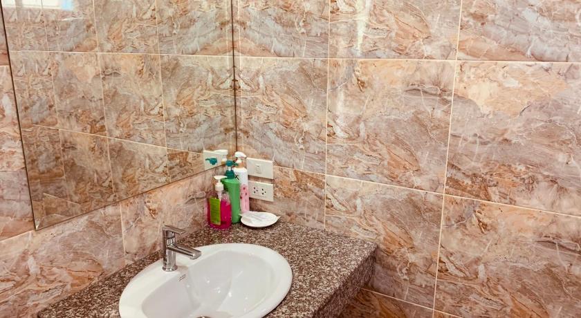 Image of Deluxe Room 14