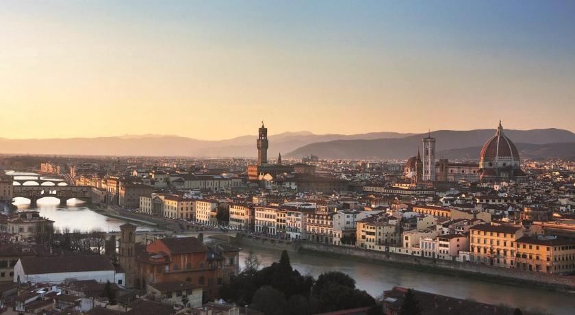 Florence Rooms Annamaria photo
