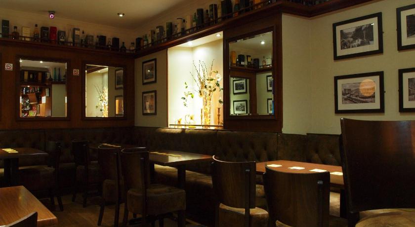 Argyll Arms Hotel photo