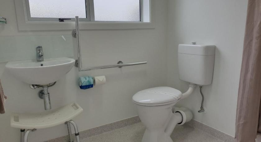 Image of Queen Studio - Disability Access 3