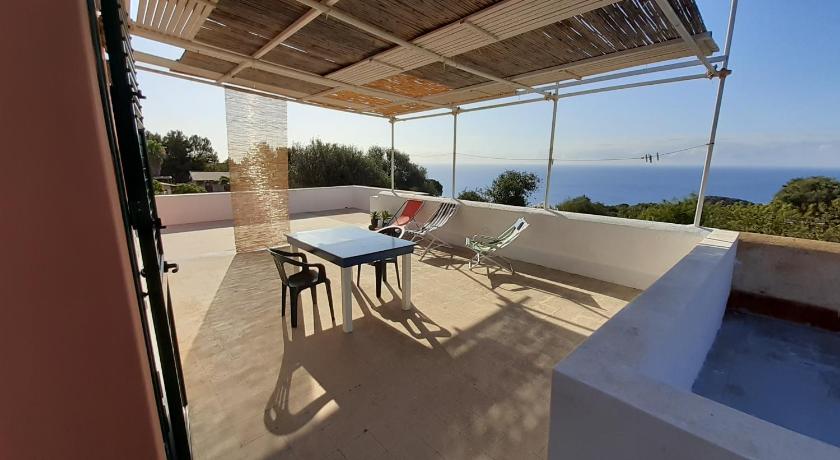 UsticaTour Apartments and Villas photo