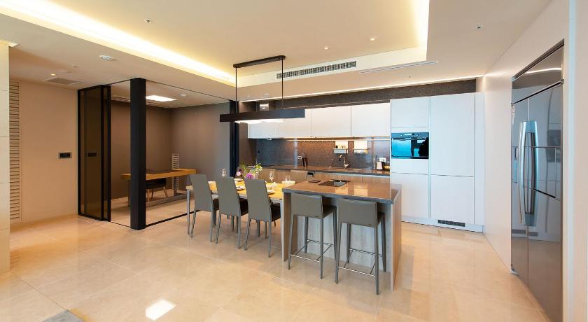 LCT Residence - image 11