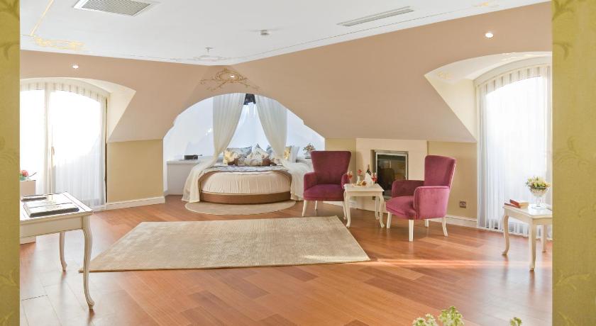 Hurry Inn Merter Istanbul - image 11