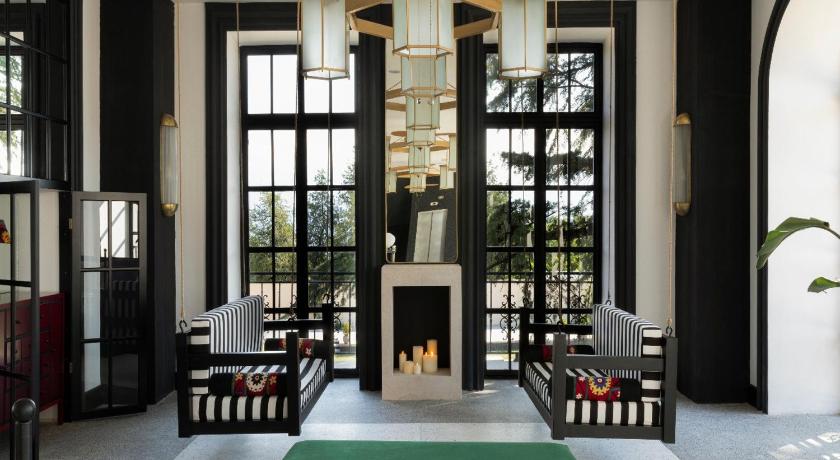 Esquisse Design Hotel — Hotel in Telavi