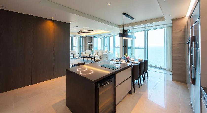 LCT Residence - image 3
