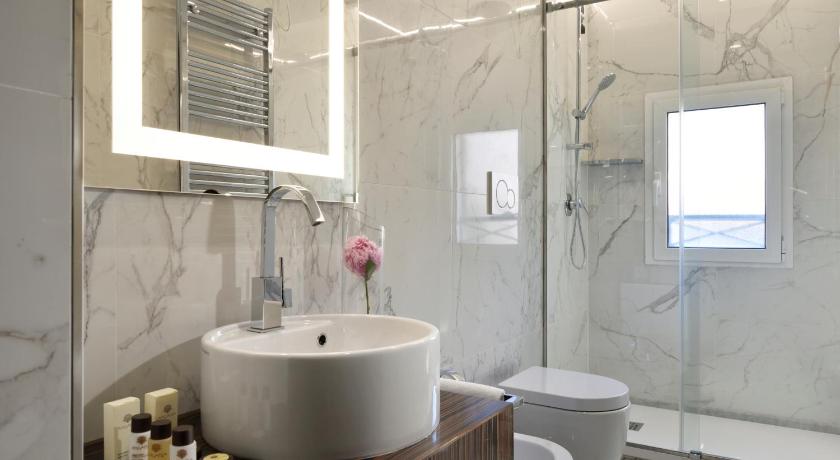 Elle Boutique Hotel photo