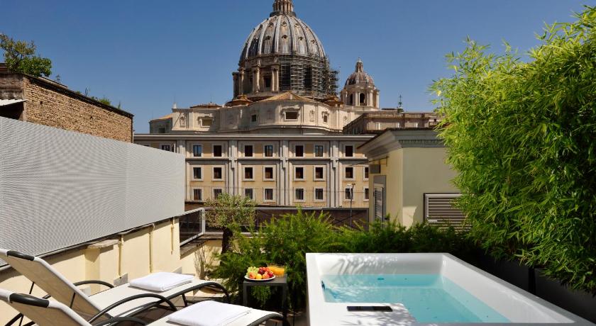Elle Boutique Hotel