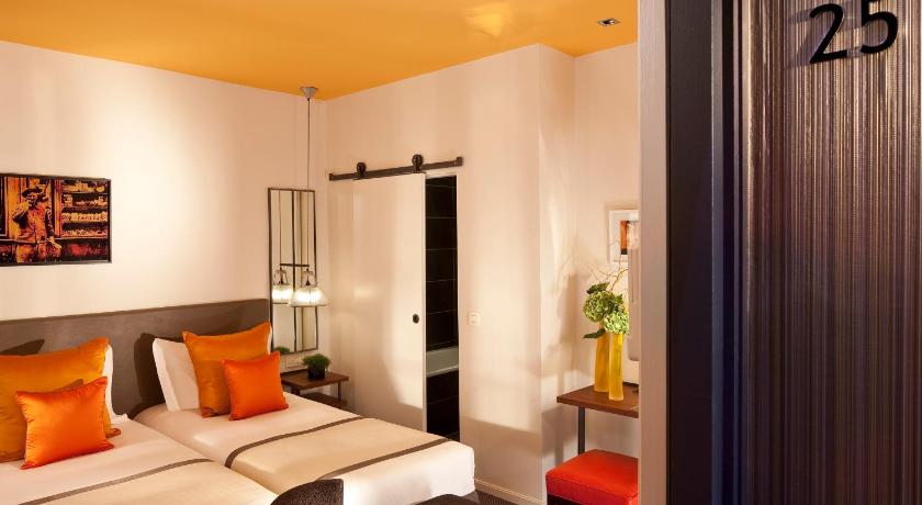 Image of Twin Room 1
