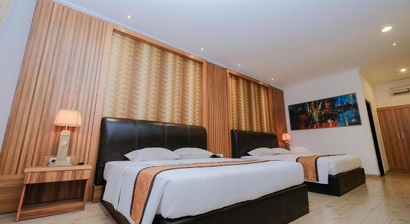 Image of Family Room 3
