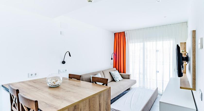 Apartamentos Sunway Apollo
