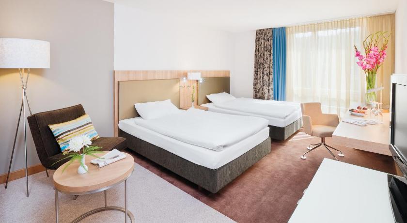 Movenpick Hotel Zurich-Regensdorf photo
