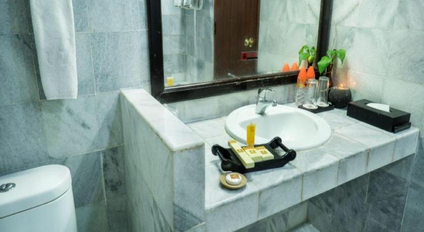 Deluxe kétszemélyes szoba kilátással a medencére (Deluxe Pool View Double Room) fotója 2