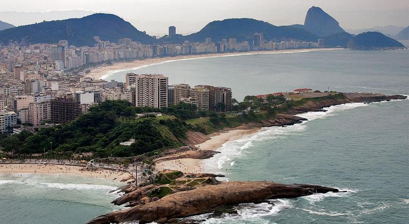 Proximo a Ipanema e Arpoador,confortavel e util! photo