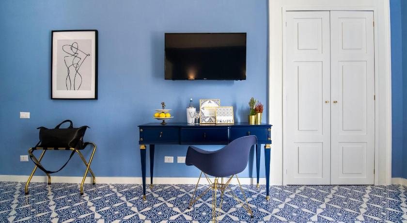 Crudo Home photo