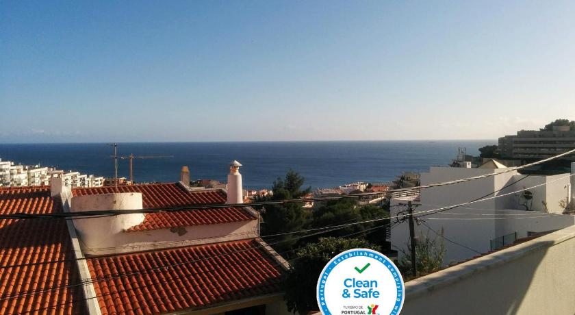 La em Cima — Hotel in Sesimbra