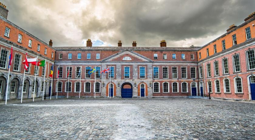 Temple Bar Lane by the KeyCollections