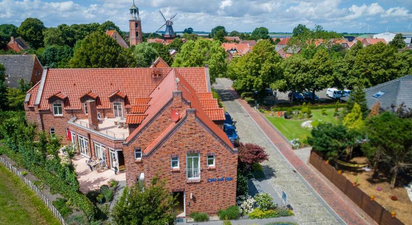 Hotel am Fischerhafen — Hotel in Jemgum