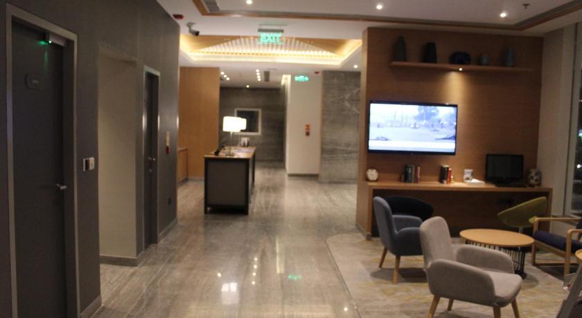 Holiday Inn Express Chennai Omr Thoraipakkam