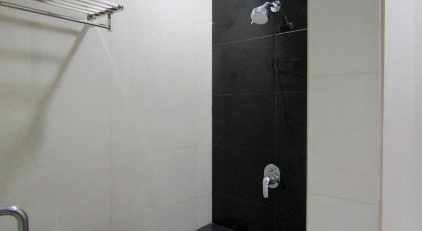 Madina Inn photo
