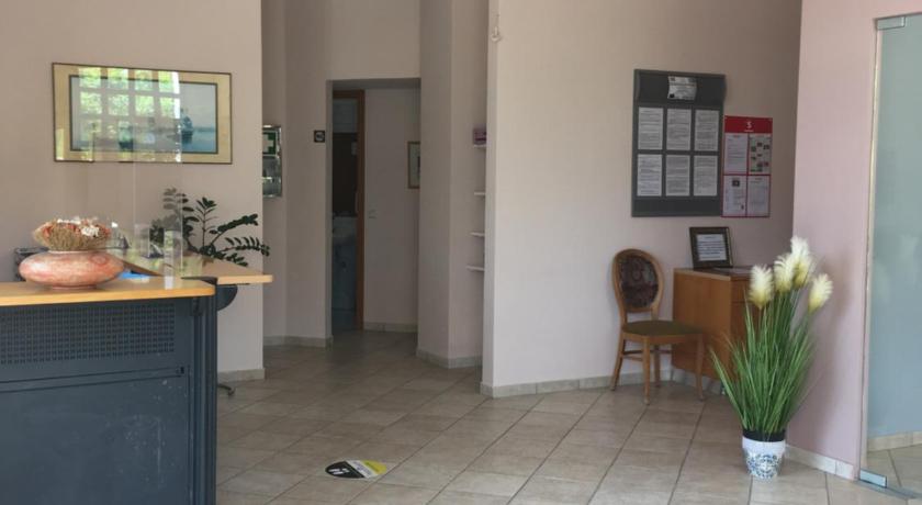 Georges Estates Hotel photo