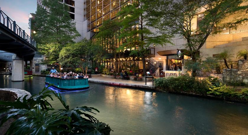 Hyatt Regency San Antonio Riverwalk