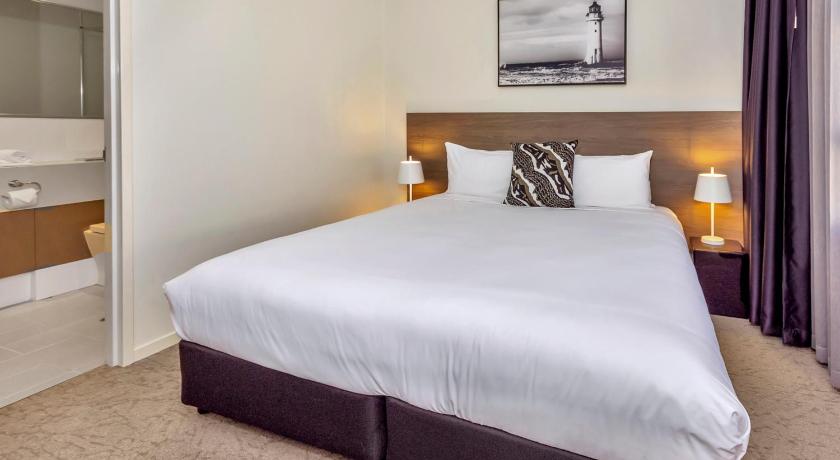 Image of Superior Suite with Balcony 6