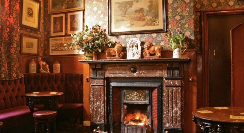 Victoria inn photo