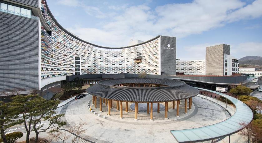 Lotte Resort Buyeo photo