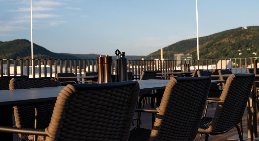 Qube Hotel Bahnstadt photo