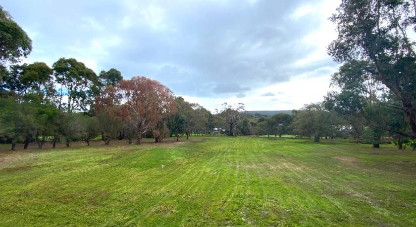 Yallingup Valley Retreat photo