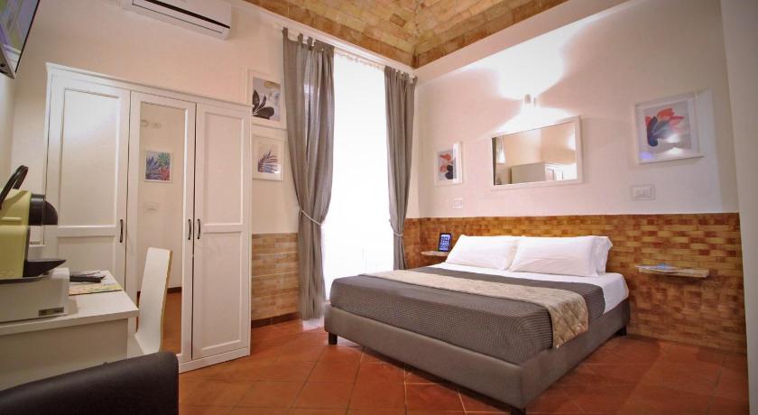 Machiavelli Suites - image 8