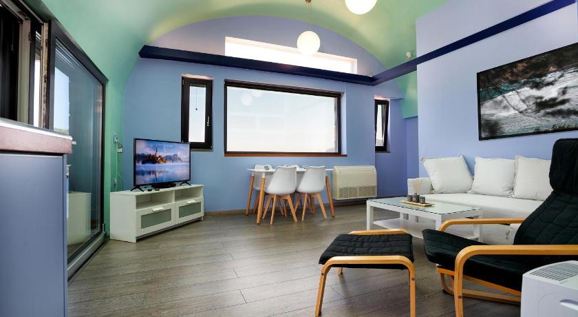 Villa Menelaos Penthouse photo
