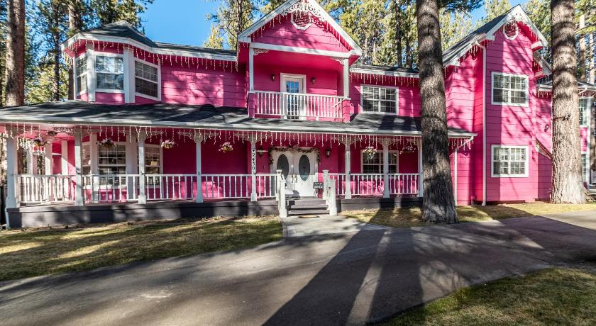 Apples Bed and Breakfast Inn — Hotel in Big Bear Lake (CA)