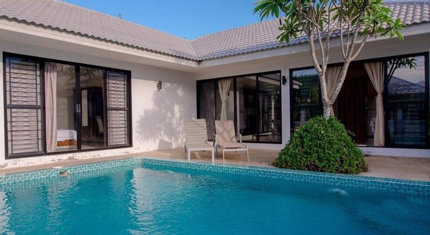 Pool villa451 photo