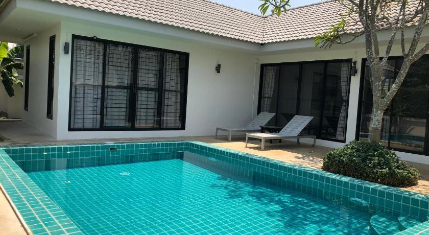 Pool villa451 photo
