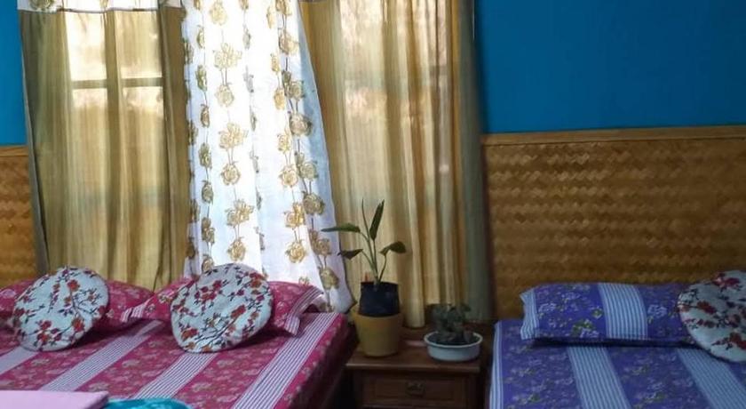 Delo Lake Homestay photo