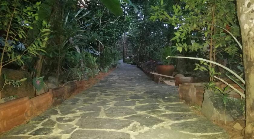 Manthally Cabanas photo