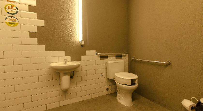 Joy Hostel & Suites photo