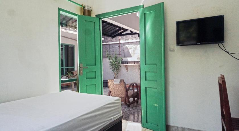 Bild von: Einzelzimmer mit Bad (Single Room with Bathroom) 6