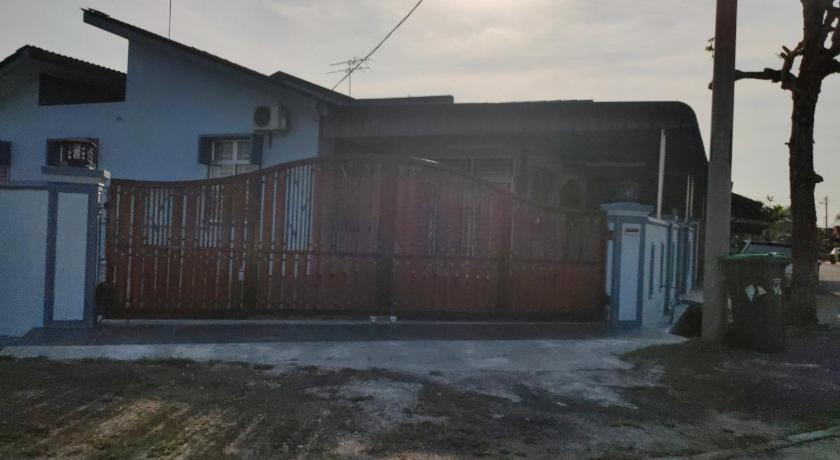 HOMESTAY TENGKU MAHERAN - image 11
