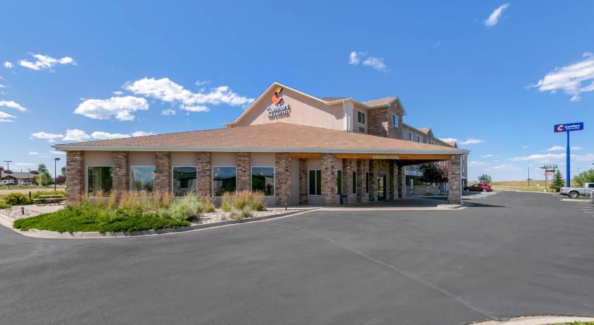 Comfort Inn and Suites Near University of Wyoming photo