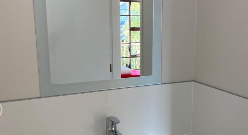 Image of 1 Bedroom 12