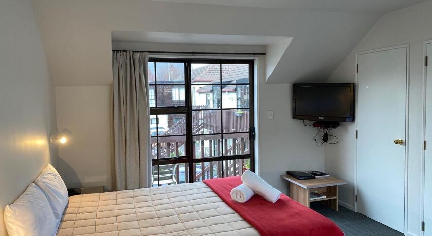 Image of Studio Units 0