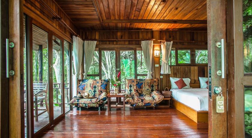 Image of Tree House 4