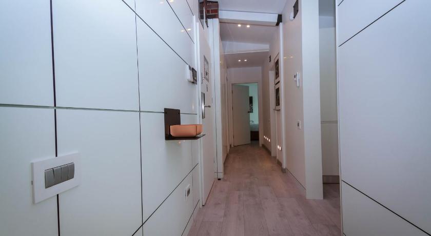 No 6 Apartments photo