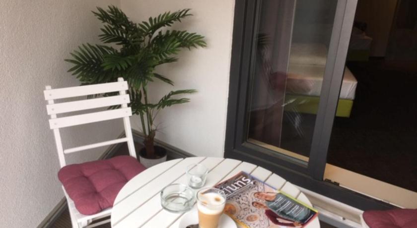 SleepySleepy Hotel Dillingen photo