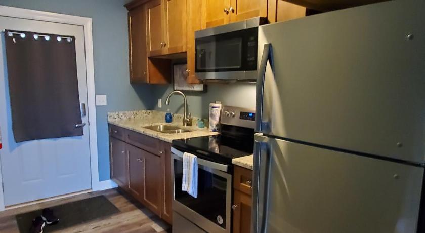 Climax Springs Lazy Dayz Resort 3-Star Accommodation pool
