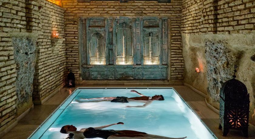 Aire Hotel & Ancient Baths