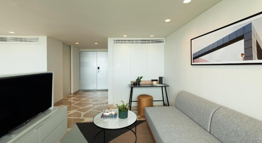 Image of Junior Suite 6